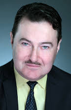 Allen Lewis Rickman som Kessler