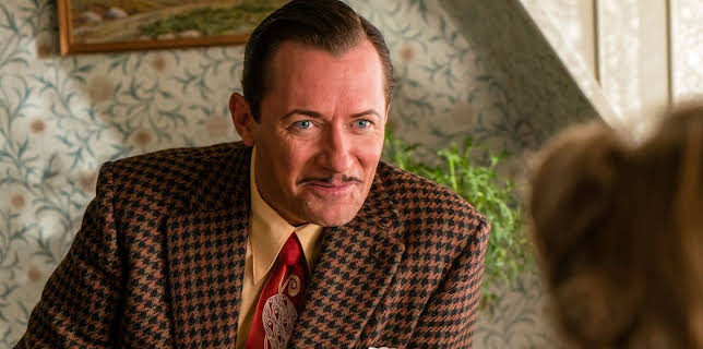 15:20: Seaside Hotel (S08/E03) | One | 2/13 2026