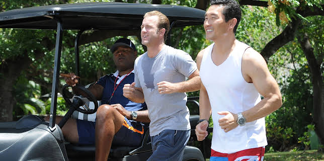 11:50: Hawaii Five-0 (S6 E5) (S6) | TV6 | 10/11 2025