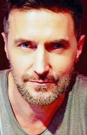 Chris Betts as Ronald Osterberg