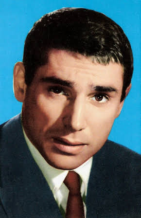 Robert Hossein as 