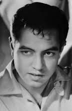 Alberto Dalbés as Padre Francisco 
  
  
  (as Alberto Dalbes)