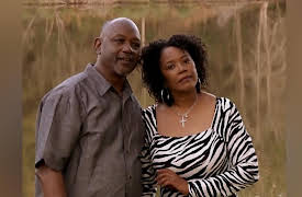 Brandy & Ray J: A Family Business: Family Reunion