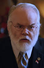 Nurmi Husa como The Caterer