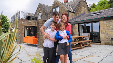 10:00 PM: Rich House, Poor House (S11 E3) (S11) | Channel 5 | 8/23 2026