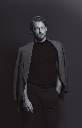 Fabio Grangeon as 