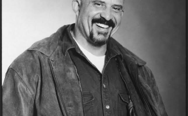 Tom Towles