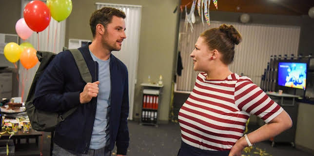 15:35: Walking on Sunshine (S03/E07) | One | 12/11 2025