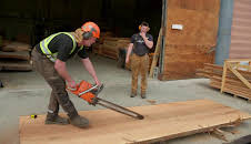 Tuffa timmerstockar (S3 E8)