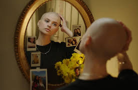 Live Life S01: The Club