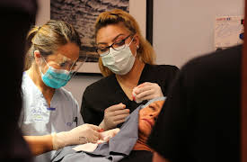 Dr. Pimple Popper: Episode 6