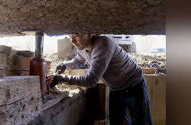 Yukon Men Season 1: Man Up, Move Out