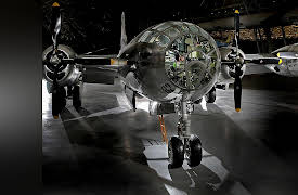 Experiencing America: A Smithsonian Tour through American History: Cold War—Red Badges, Bombs, and the Berlin Wall