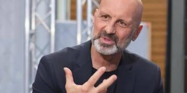 17:01: Suisse en scène | TV5MONDE | 12/13 2025