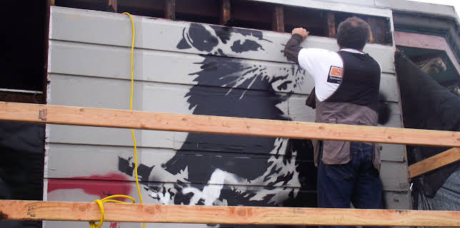 Saving Banksy (2017)