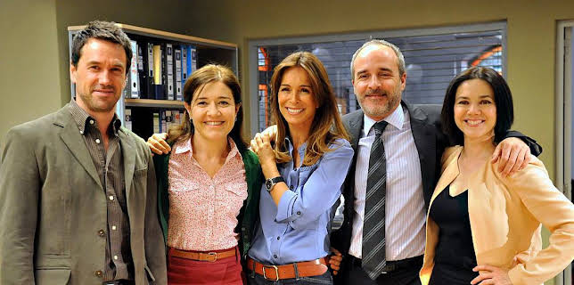 Los Misterios De Laura