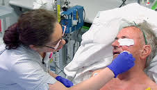 24 Hours in A&E