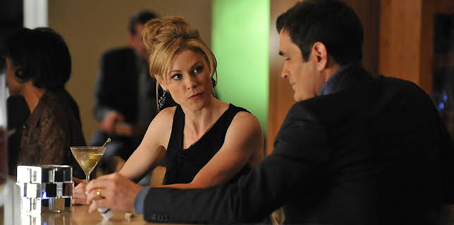 9:30 AM: Modern Family | E4 | 2/28 2026