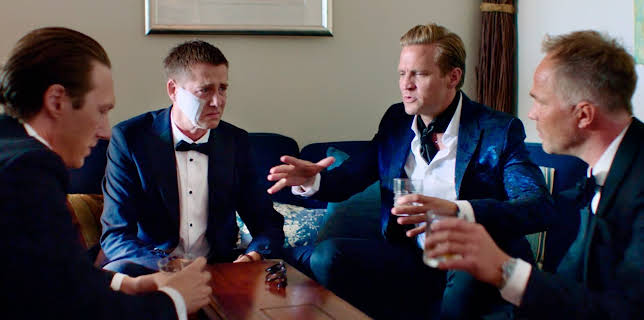 22:10: Exit: Søte og rare gutter | NRK 3 | 2/17 2026