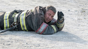 03:00: Chicago Fire (S4 E9) (S4) | Viasat Series | 8/29 2026