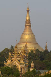 22:40: Lugares sagrados: Sinagogas: ausencia y presencia | La Otra | 3/31 2026