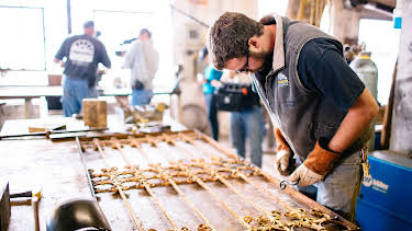 06:00: Salvage Dawgs (S2 E6) (S2) | Discovery Channel | 3/31 2026