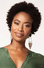 Mariana Nunes as Malemba