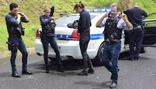 Hawaii Five-0 (S7 E25)