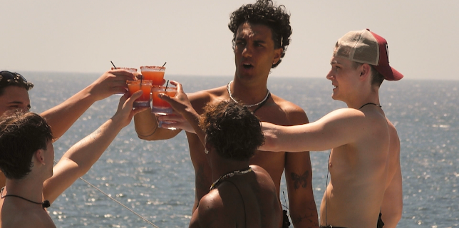 00:40: Paradise Hotel (S18 E9) (S18) | TV3 | 1/31 2026