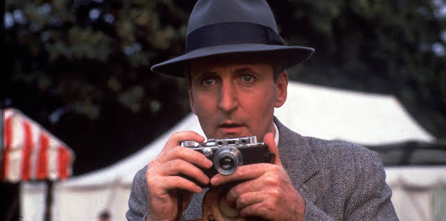 11:55: Poirot: Vepsebolet | NRK 2 | 2/5 2026