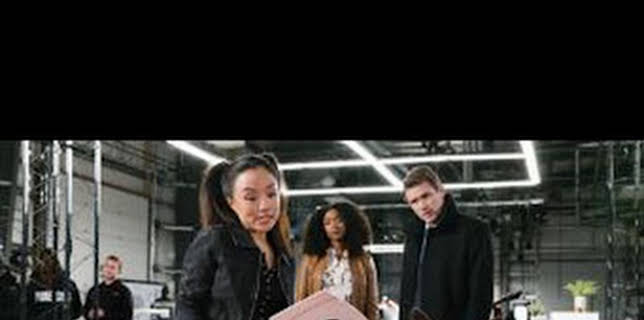 21:06: Hudson y Rex (T2): Ep.8 Rex Machina | AXN | 3/4 2026