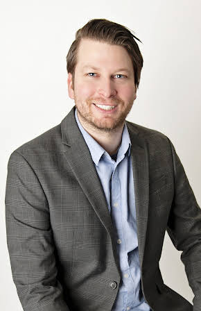 Chris Richards as 