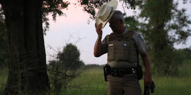 12:10: Lone Star Law  (S3 E10) (S3) | Animal Planet | 1/8 2026