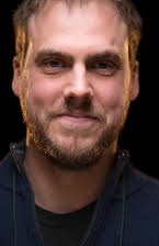 Jim Mickle som Director