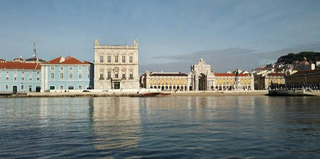 12:25: Stadt Land Kunst | Arte | 1/13 2026