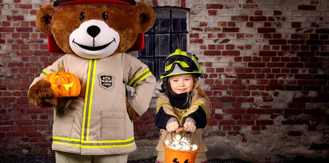 15:00: Bjørnis og barnekonstablene: Knask eller knep | NRK Super | 11/1 2025