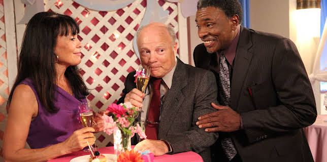 09:15: Community (S6 E12) (S6) | TV6 | 1/22 2026