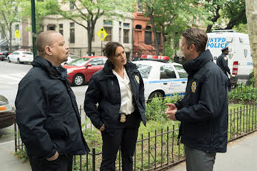 22:00: Law & Order: Special Victims Unit (S17 E1) (S17) | Kanal 11 | 4/13 2026