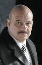 Jon Polito como Creighton Tolliver