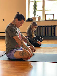 07:35: Älskar, älskar inte (S1 E13) (S1) | Kanal 5 | 4/17 2026