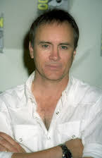 Jeffrey Combs as 