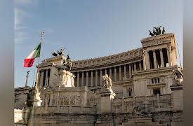 The Guide to Essential Italy: The Capitoline and the Colosseum