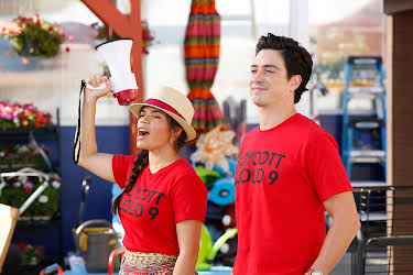 11:50: Superstore (S2 E5) (S2) | Viasat Series | 5/13 2026