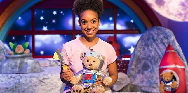 6:50 PM: CBeebies Bedtime Stories | Cbeebies | 11/22 2025