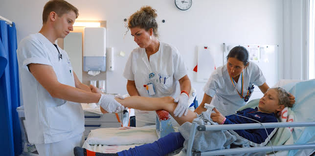 20:00: Akutmottagningen Norge (S1 E12) (S1) | Kanal 5 | 4/2 2026