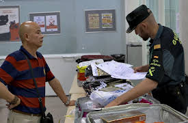 Border Control: Spain: Episode 1