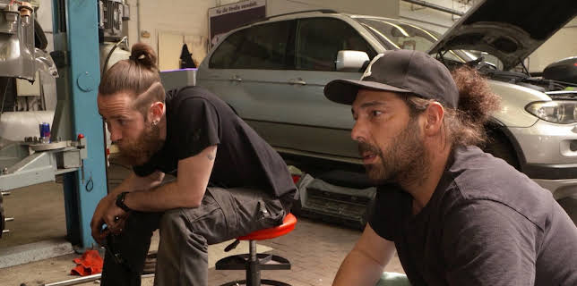 16:00: Die Tuning Profis | VOX | 12/21 2025