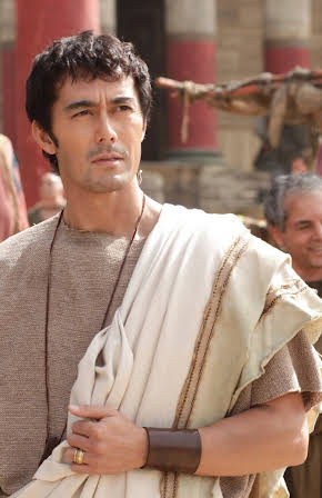 Hiroshi Abe as 