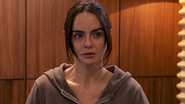 8:00 PM: Hollyoaks | E4 | 2/2 2026