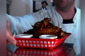 Unique Eats Season 1: Great Spaces